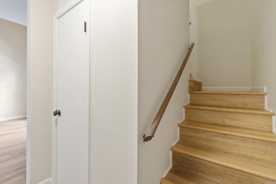 Welcome to this newly renovated 3-bedroom, 2 bath townhome on DeSoto Golf Course in Arkansas - for sale on GolfHomes.com, golf home, golf lot