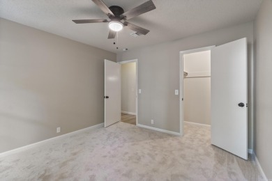 Welcome to this newly renovated 3-bedroom, 2 bath townhome on DeSoto Golf Course in Arkansas - for sale on GolfHomes.com, golf home, golf lot