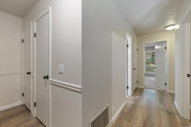 Welcome to this newly renovated 3-bedroom, 2 bath townhome on DeSoto Golf Course in Arkansas - for sale on GolfHomes.com, golf home, golf lot