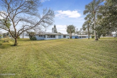 SELLER WILL CONSIDER OWNER FINANCING. Charming 3 bedroom, 3 bath on Oceanside Country Club in Florida - for sale on GolfHomes.com, golf home, golf lot
