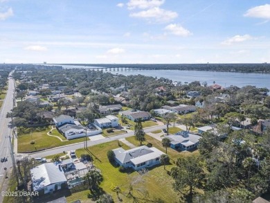 SELLER WILL CONSIDER OWNER FINANCING. Charming 3 bedroom, 3 bath on Oceanside Country Club in Florida - for sale on GolfHomes.com, golf home, golf lot