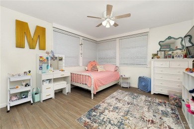 Don't miss out on this charming 4 bed / 3 bath home sitting on a on Ebony Hills Public Golf Course in Texas - for sale on GolfHomes.com, golf home, golf lot