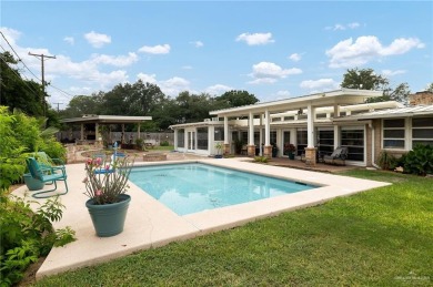 Don't miss out on this charming 4 bed / 3 bath home sitting on a on Ebony Hills Public Golf Course in Texas - for sale on GolfHomes.com, golf home, golf lot