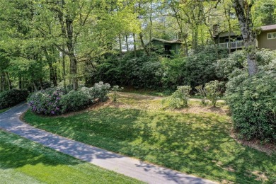 Charming Cottage at Highlands Falls Country Club
Welcome to your on Highlands Falls Country Club in North Carolina - for sale on GolfHomes.com, golf home, golf lot