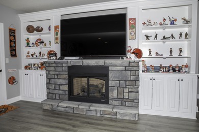 Beautiful, well kept, brick home located in the desirable Old on Old Bridge Golf Club in Kentucky - for sale on GolfHomes.com, golf home, golf lot