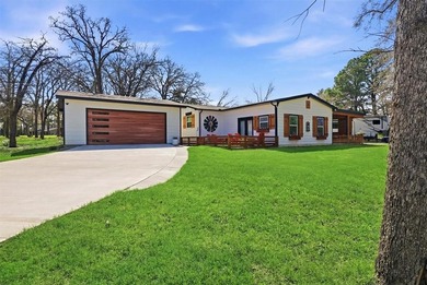 WOW!!! This amazing property is conveniently located near the on Lake Kiowa Golf Course in Texas - for sale on GolfHomes.com, golf home, golf lot