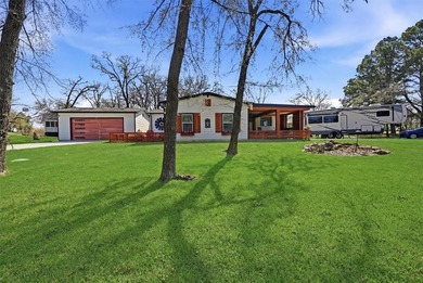 WOW!!! This amazing property is conveniently located near the on Lake Kiowa Golf Course in Texas - for sale on GolfHomes.com, golf home, golf lot