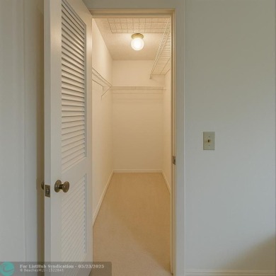 Experience this wonderful 2-bedroom, 2-bathroom 1st Floor on Kings Point Golf -Flanders Way in Florida - for sale on GolfHomes.com, golf home, golf lot