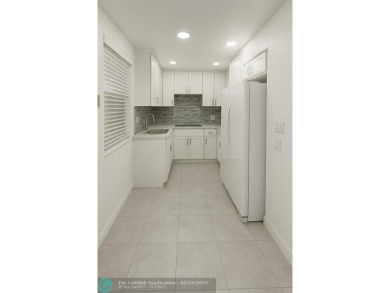 Experience this wonderful 2-bedroom, 2-bathroom 1st Floor on Kings Point Golf -Flanders Way in Florida - for sale on GolfHomes.com, golf home, golf lot