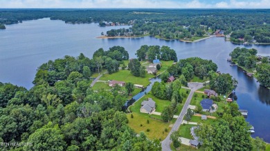 Lakeside Lot on Lake Tansi - Surveyed  Perc Tested! This level on Lake Tansi Village Country Club in Tennessee - for sale on GolfHomes.com, golf home, golf lot