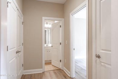 Welcome to 25 Elkridge Drive, a beautifully maintained home on Southern Pines Country Club in North Carolina - for sale on GolfHomes.com, golf home, golf lot