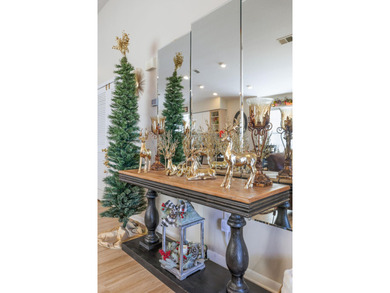 Welcome to your lovely penthouse condominium located in the on Holiday Hills Resort and Golf in Missouri - for sale on GolfHomes.com, golf home, golf lot