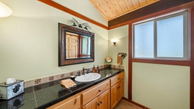 THIS GIFT IS THE *WHOLE PACKAGE*!  Stunning Unit at GRAEAGLE on  in California - for sale on GolfHomes.com, golf home, golf lot