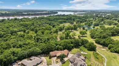 Beautifully remodeled full brick home nestled in a cul-de-sac on on Indian Springs Country Club in Oklahoma - for sale on GolfHomes.com, golf home, golf lot
