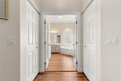 *** WONDERFUL HOME ***  3 Bed / 2 Bath with Golf Cart Garage ! on Ocala Palms Golf and Country Club in Florida - for sale on GolfHomes.com, golf home, golf lot