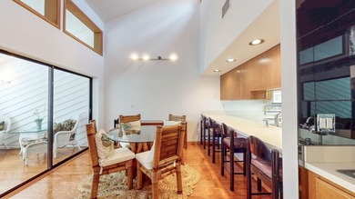 RARE AND DESIRABLE END UNIT ON AN OVERSIZED AND BEAUTIFULLY on East Lake Woodlands Country Club in Florida - for sale on GolfHomes.com, golf home, golf lot