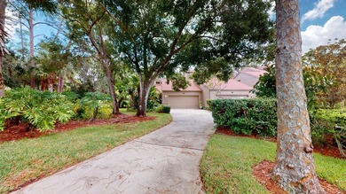 RARE AND DESIRABLE END UNIT ON AN OVERSIZED AND BEAUTIFULLY on East Lake Woodlands Country Club in Florida - for sale on GolfHomes.com, golf home, golf lot