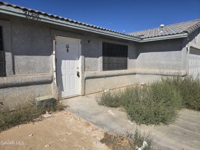 Calling all investors! Cash only, Sold As-Is.  4 bedroom, 2 bath on Tierra Del Sol Golf Course in California - for sale on GolfHomes.com, golf home, golf lot
