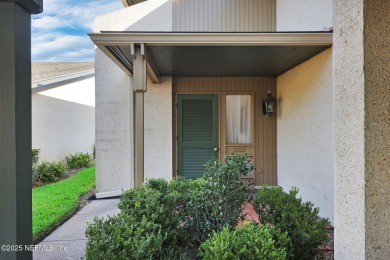 Updated End-Unit Condo in Deerwood Country Club Villas! Move-in on The Deerwood Country Club in Florida - for sale on GolfHomes.com, golf home, golf lot