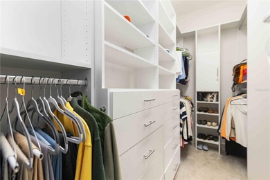 TURNKEY (all furnishings and appliances) end-unit luxury coach on Esplanade Golf and Country at Lakewood Ranch in Florida - for sale on GolfHomes.com, golf home, golf lot