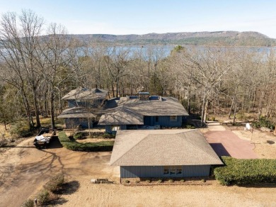 Eden Isle - Frank McGary Design!  This lovely, architectural on Red Apple Inn and Country Club in Arkansas - for sale on GolfHomes.com, golf home, golf lot