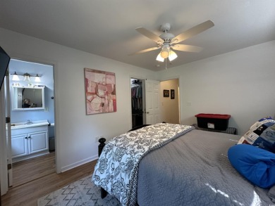 Charming One-Level DUPLEX just a mile from the beach! Looking on True Blue Plantation in South Carolina - for sale on GolfHomes.com, golf home, golf lot