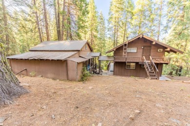 Charming Lake Cabin Retreat! This adorable and well-loved on Lake Almanor Country Club in California - for sale on GolfHomes.com, golf home, golf lot