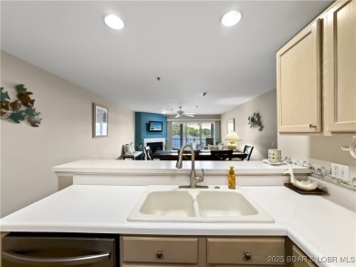Whether you're looking for a weekend getaway, a permanent on Lake Valley Country Club in Missouri - for sale on GolfHomes.com, golf home, golf lot