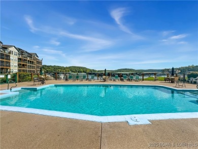Whether you're looking for a weekend getaway, a permanent on Lake Valley Country Club in Missouri - for sale on GolfHomes.com, golf home, golf lot