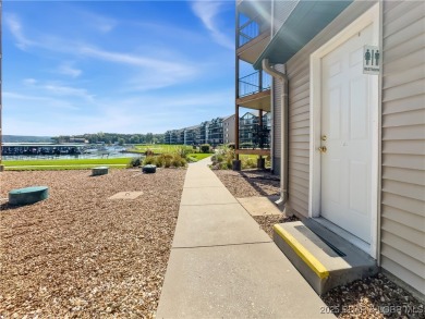 Whether you're looking for a weekend getaway, a permanent on Lake Valley Country Club in Missouri - for sale on GolfHomes.com, golf home, golf lot