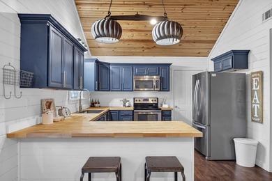 Tucked away in a secluded area of Rayburn Country and near the on Rayburn Country Club in Texas - for sale on GolfHomes.com, golf home, golf lot