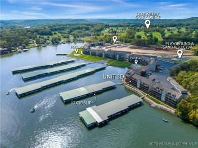 Whether you're looking for a weekend getaway, a permanent on Lake Valley Country Club in Missouri - for sale on GolfHomes.com, golf home, golf lot