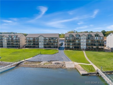 Whether you're looking for a weekend getaway, a permanent on Lake Valley Country Club in Missouri - for sale on GolfHomes.com, golf home, golf lot