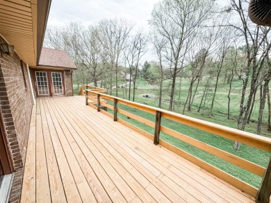 Seller will entertain BACK-UP OFFERS.  Welcome to Eagle's Nest on Eagles Nest Country Club in Kentucky - for sale on GolfHomes.com, golf home, golf lot