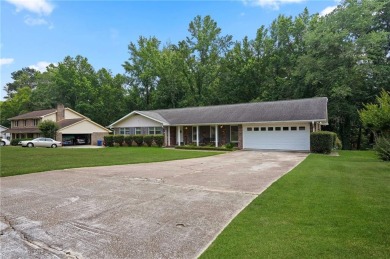 Welcome to your dream home! This beautifully maintained on Honey Creek Country Club in Georgia - for sale on GolfHomes.com, golf home, golf lot