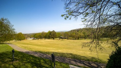 Awesome Patriot Hills Golf Course Home!  This home overlooks # on Patriot Hills Golf Club in Tennessee - for sale on GolfHomes.com, golf home, golf lot