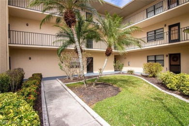 Charming 2-Bedroom Condo in Cross Creek Golf Country Club! on Cross Creek Country Club in Florida - for sale on GolfHomes.com, golf home, golf lot