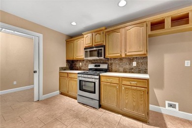 Nature lovers, golfers, and lake enthusiasts -- this is the one on Bella Vista Country Club - Scottsdale in Arkansas - for sale on GolfHomes.com, golf home, golf lot