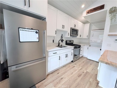 Beautiful 5 Bedroom, 3 Bath SINGLE-STORY home nestled in the on Vista Valencia Golf Course in California - for sale on GolfHomes.com, golf home, golf lot