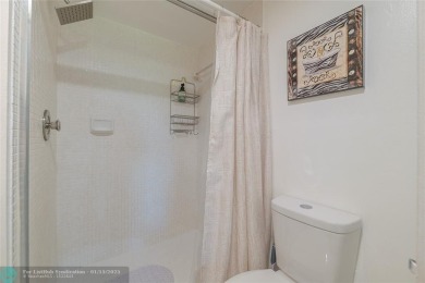 SELLER MOTIVATED! bring all offers, price reduced, Condo in on Sunrise Lakes Phase III in Florida - for sale on GolfHomes.com, golf home, golf lot