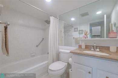 SELLER MOTIVATED! bring all offers, price reduced, Condo in on Sunrise Lakes Phase III in Florida - for sale on GolfHomes.com, golf home, golf lot