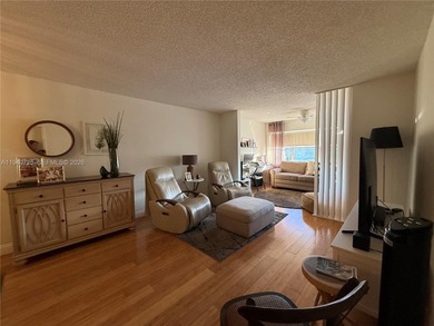 One bedroom one and a half bedroom condo in resort like + on Sunrise Lakes Phase III in Florida - for sale on GolfHomes.com, golf home, golf lot