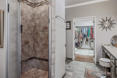 Don't Miss out on this Beautiful - one Level Home in a Very on Pleasant Valley Country Club in Arkansas - for sale on GolfHomes.com, golf home, golf lot