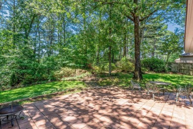Don't Miss out on this Beautiful - one Level Home in a Very on Pleasant Valley Country Club in Arkansas - for sale on GolfHomes.com, golf home, golf lot