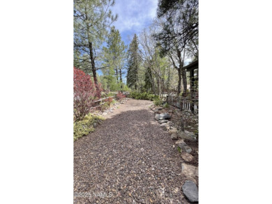 Beautiful spacious lot in the highly sought-after Animal Hill on Pinewood Country Club in Arizona - for sale on GolfHomes.com, golf home, golf lot