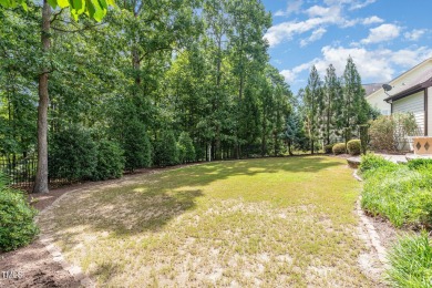 Elegant Executive Estate in the Prestigious Glen Laurel Golf & on The Neuse Golf Club in North Carolina - for sale on GolfHomes.com, golf home, golf lot