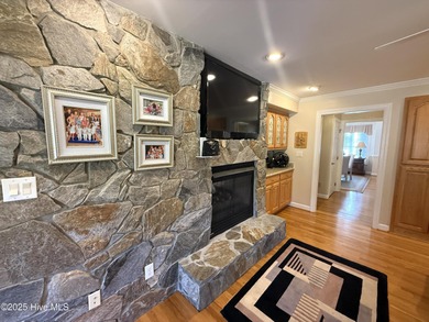 Talk about the ''WOW'' factor! The features on this gorgeous on Sound Golf Links at Albemarle Plantation in North Carolina - for sale on GolfHomes.com, golf home, golf lot