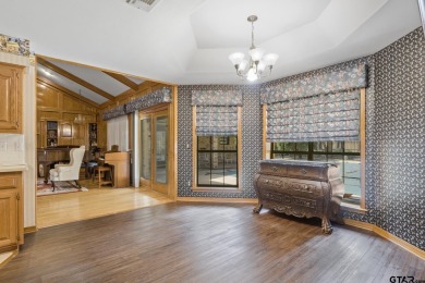 This 4 bedrooms, 3 bathrooms (one is a Jack and Jill) home on Mount Pleasant Country Club in Texas - for sale on GolfHomes.com, golf home, golf lot