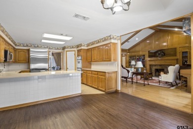 This 4 bedrooms, 3 bathrooms (one is a Jack and Jill) home on Mount Pleasant Country Club in Texas - for sale on GolfHomes.com, golf home, golf lot