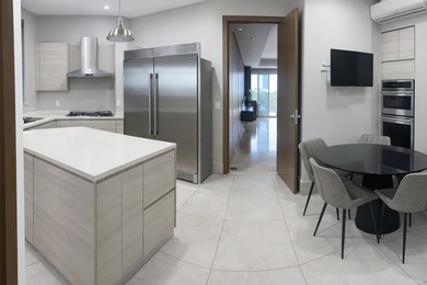 Residence With Balcony At The Reserve, Santa Maria

Luxury on  in  - for sale on GolfHomes.com, golf home, golf lot